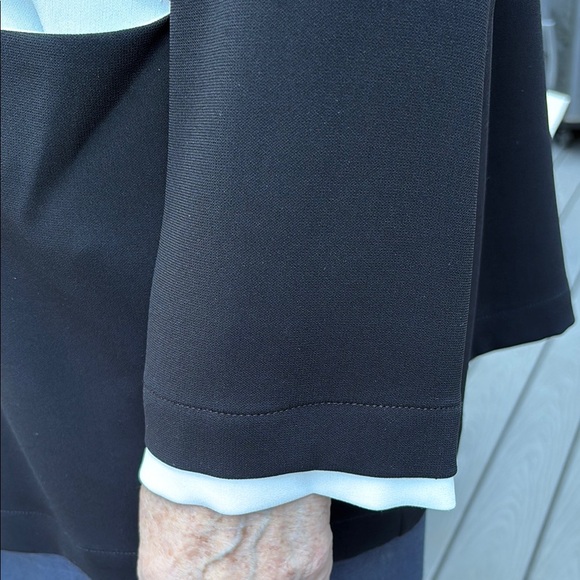 Women's Black and White Blanque Jacket - Picture 6 of 9